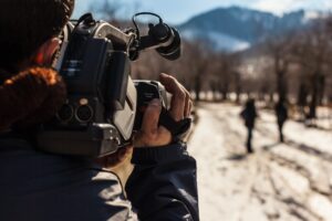 Start a Documentary it can be very beneficial to your pocket. We show you How To start a Documentary